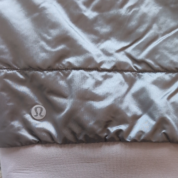 athletic Gray Quilted Bomber Jacket - Picture 2 of 9